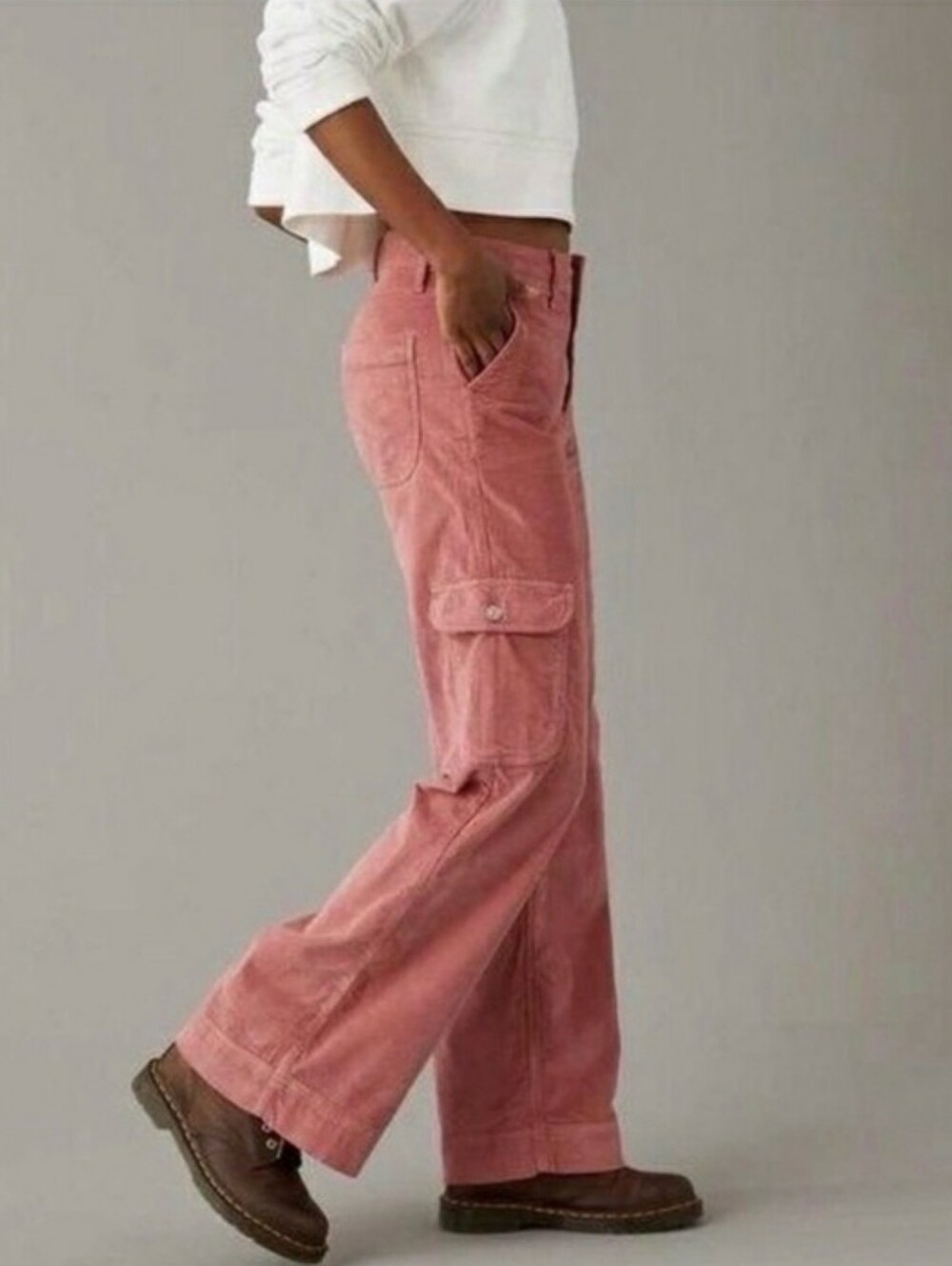 American Eagle Stretch Super High Rise Baggy Wide Leg Corduroy Cargo Pants